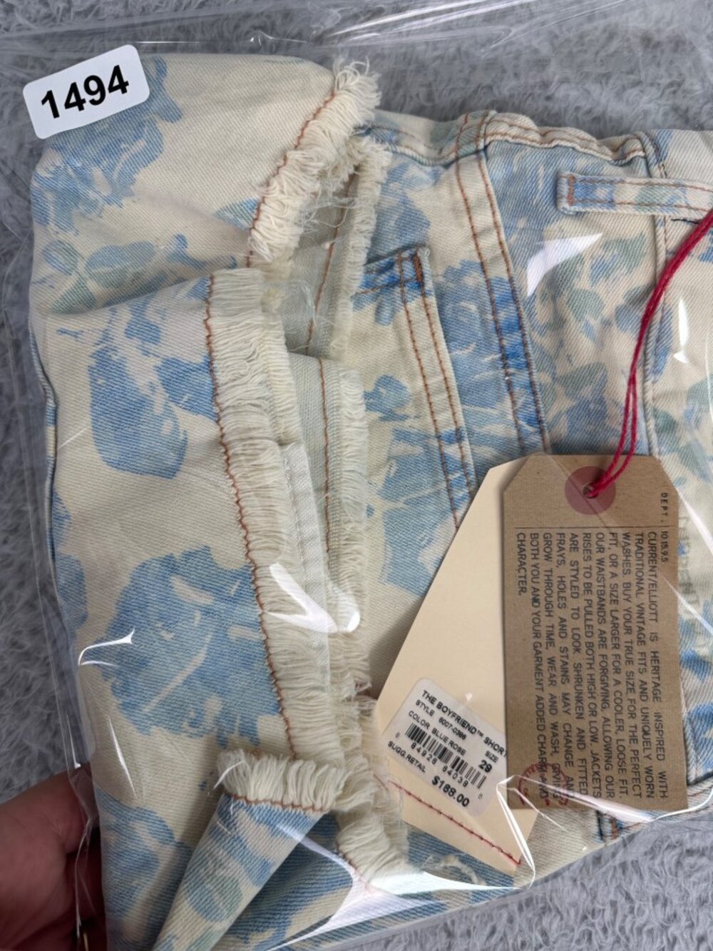 Current/Elliott Boyfriend Shorts Blue Rose Floral Denim Womens 29 Hippie Retro - Picture 13 of 13